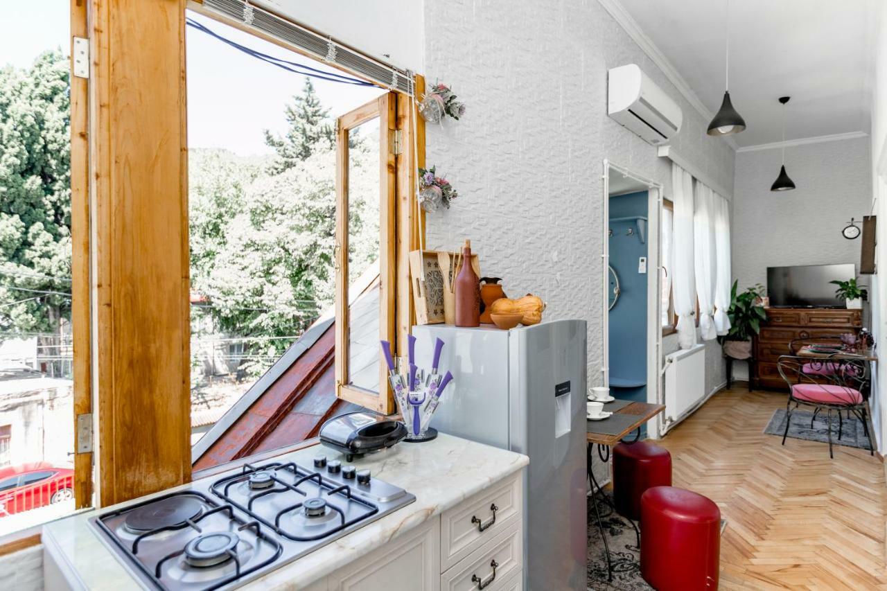 Apartamento Sololaki 18 Tiflis Exterior foto
